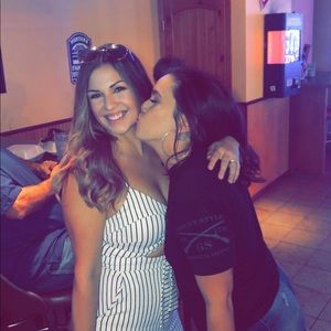 Meet your Posher, Edith